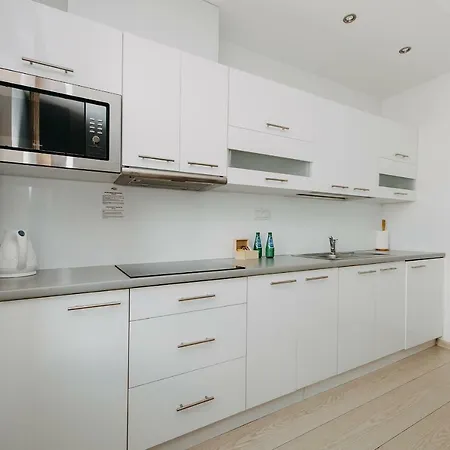 Shortstaypoland Krakowska * Warsaw